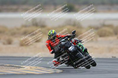media/Dec-22-2024-Race Pace (Sun) [[b056ff4d15]]/11-Turn 16 (1150am Verified)/